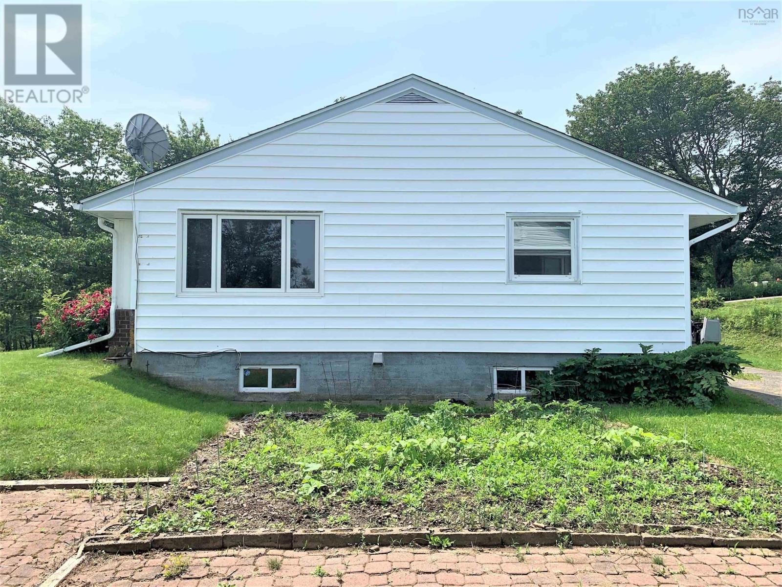 For sale 788 Spencers Beach Road, Spencers Island, Nova Scotia B0M1S0