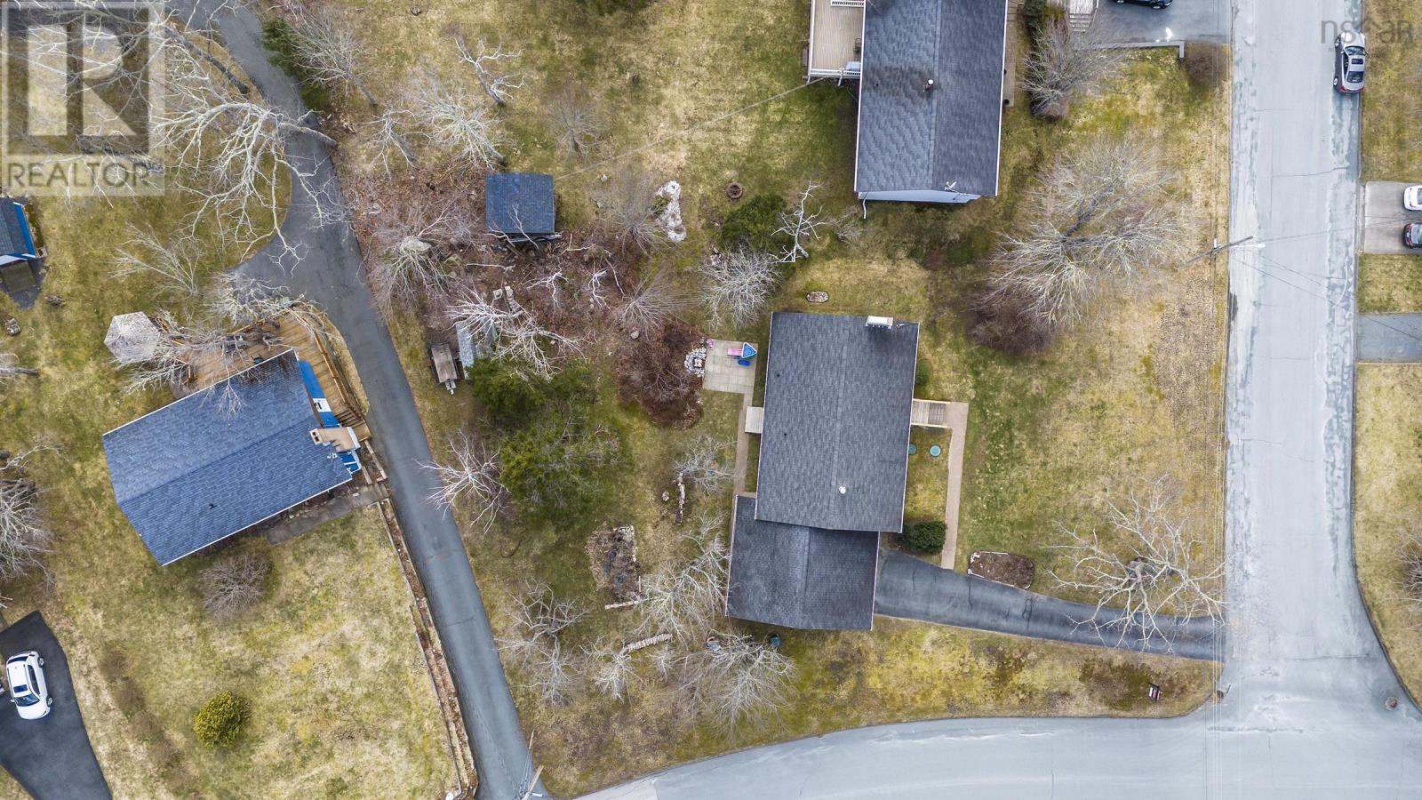 For sale 2 Juniper Place, Upper Tantallon, Nova Scotia B3Z1C5 202406102 REALTOR.ca