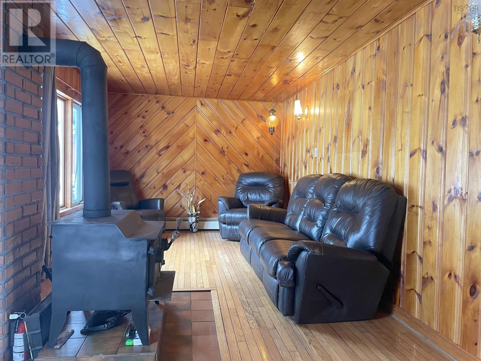 For sale 102 Oceanview Drive, Neils Harbour, Nova Scotia B0C1N0