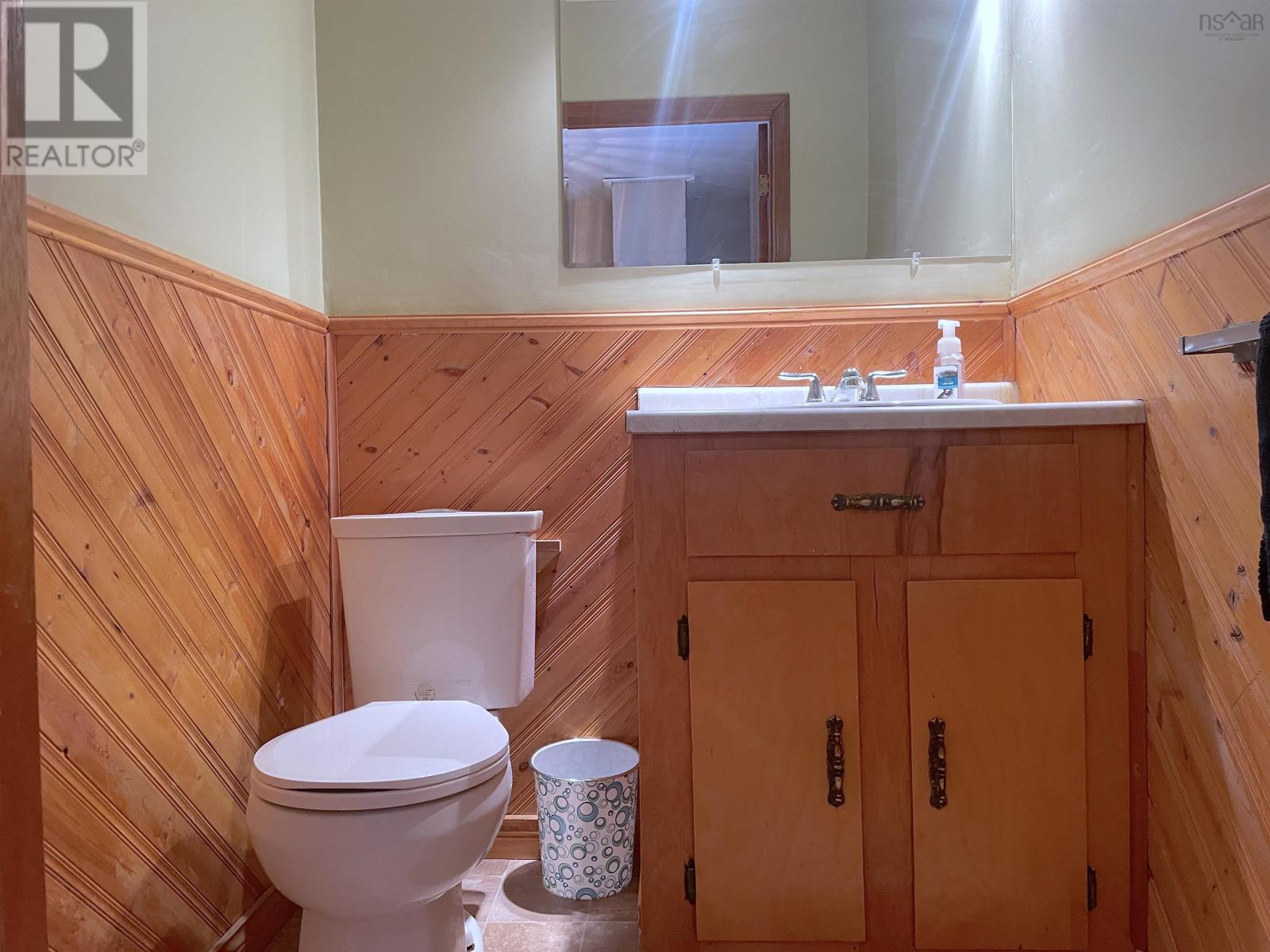 For sale 102 Oceanview Drive, Neils Harbour, Nova Scotia B0C1N0