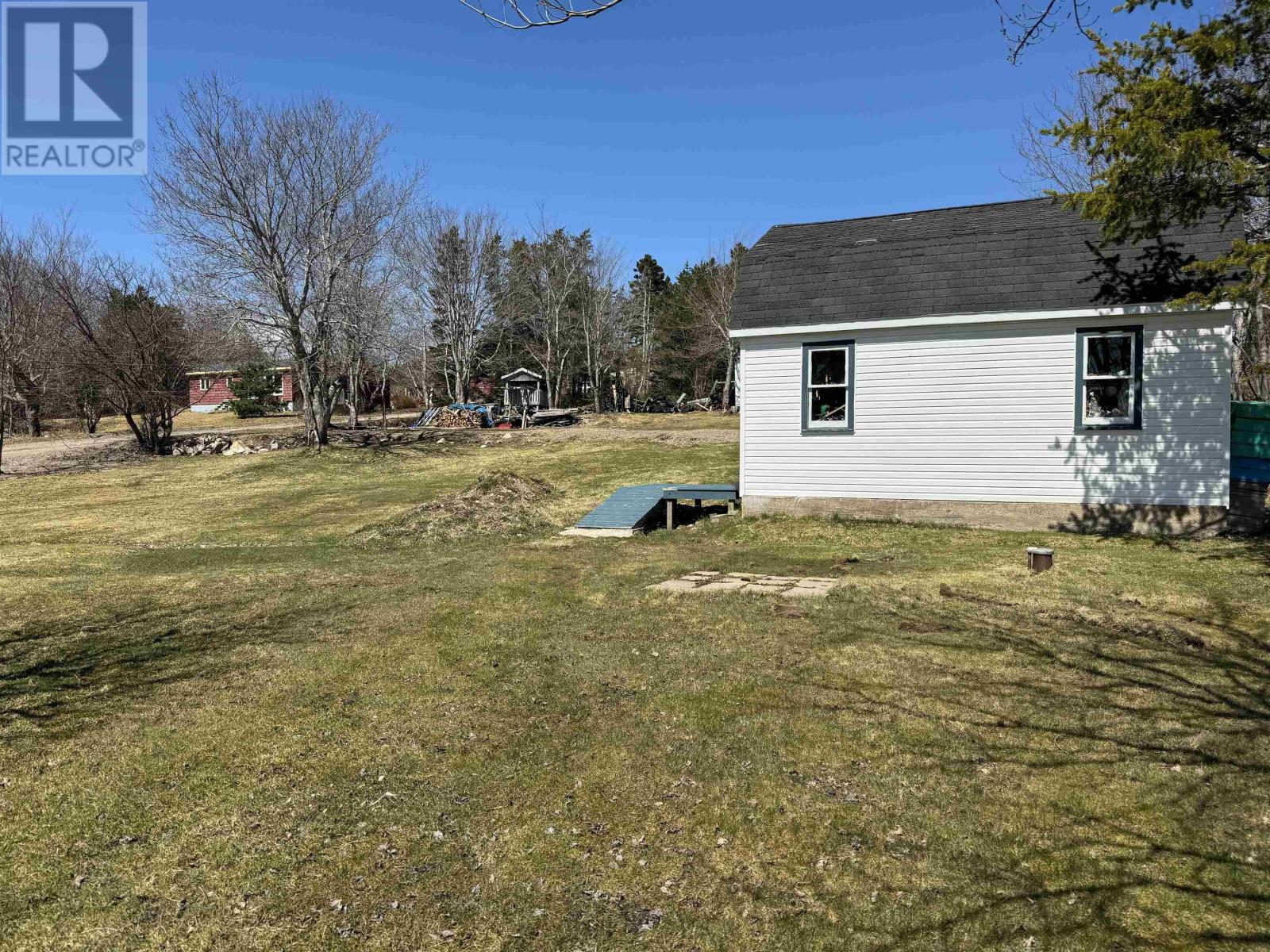 For sale 102 Oceanview Drive, Neils Harbour, Nova Scotia B0C1N0