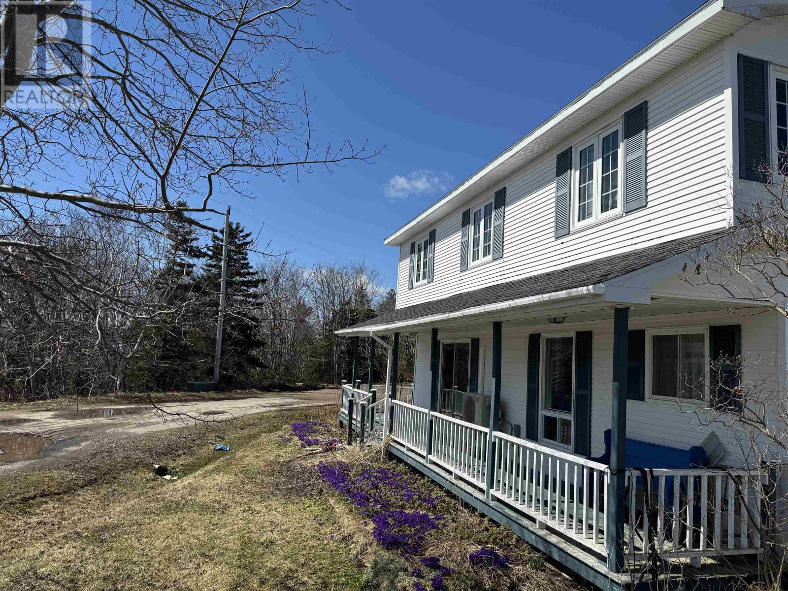 For sale 102 Oceanview Drive, Neils Harbour, Nova Scotia B0C1N0