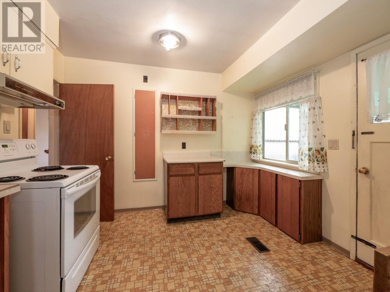 For sale 772 O'SHEA ROAD, Gibsons, British Columbia V0N1V9 R2867291