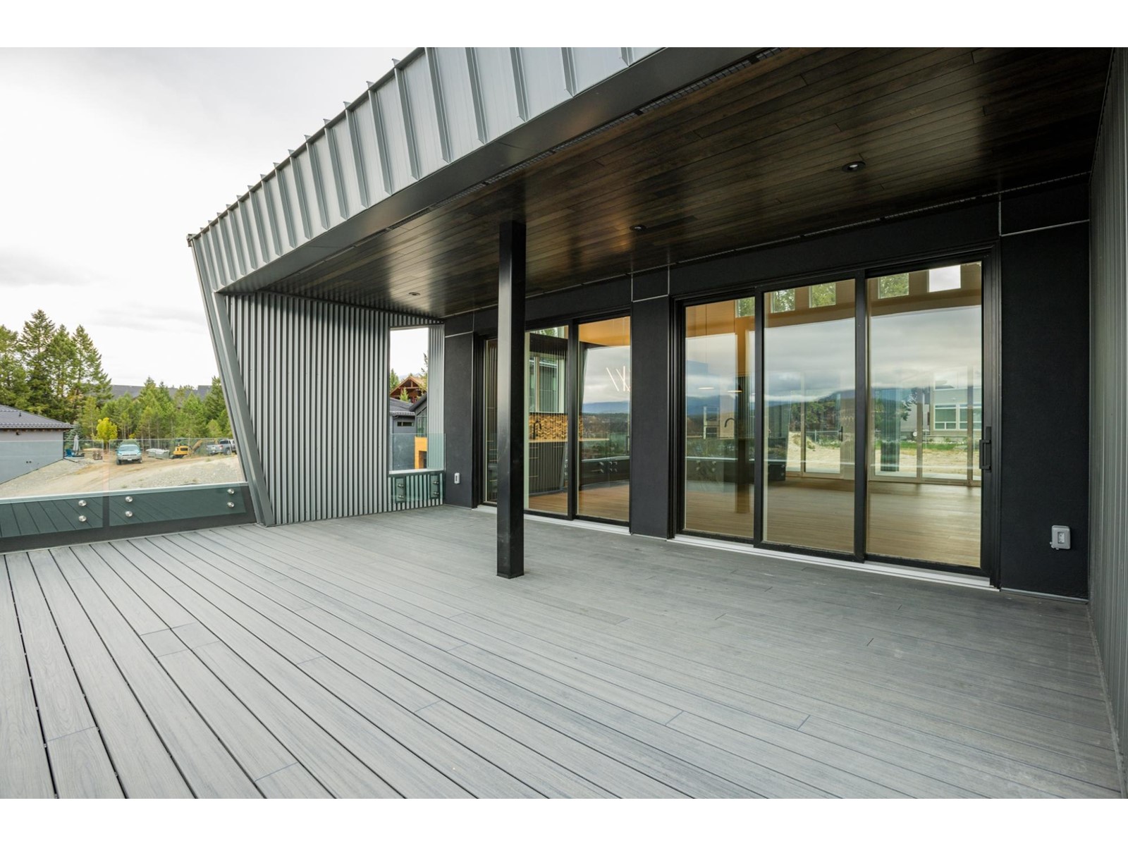 For sale 868 ANTLER RIDGE ROAD, Windermere, British Columbia V0B2L0