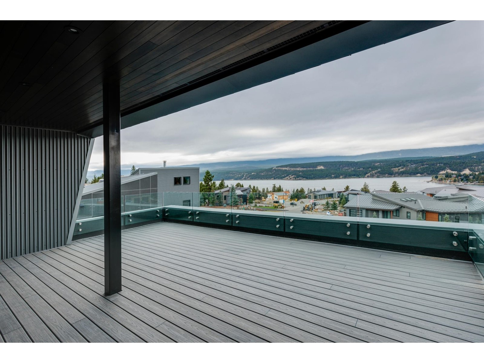 For sale 868 ANTLER RIDGE ROAD, Windermere, British Columbia V0B2L0