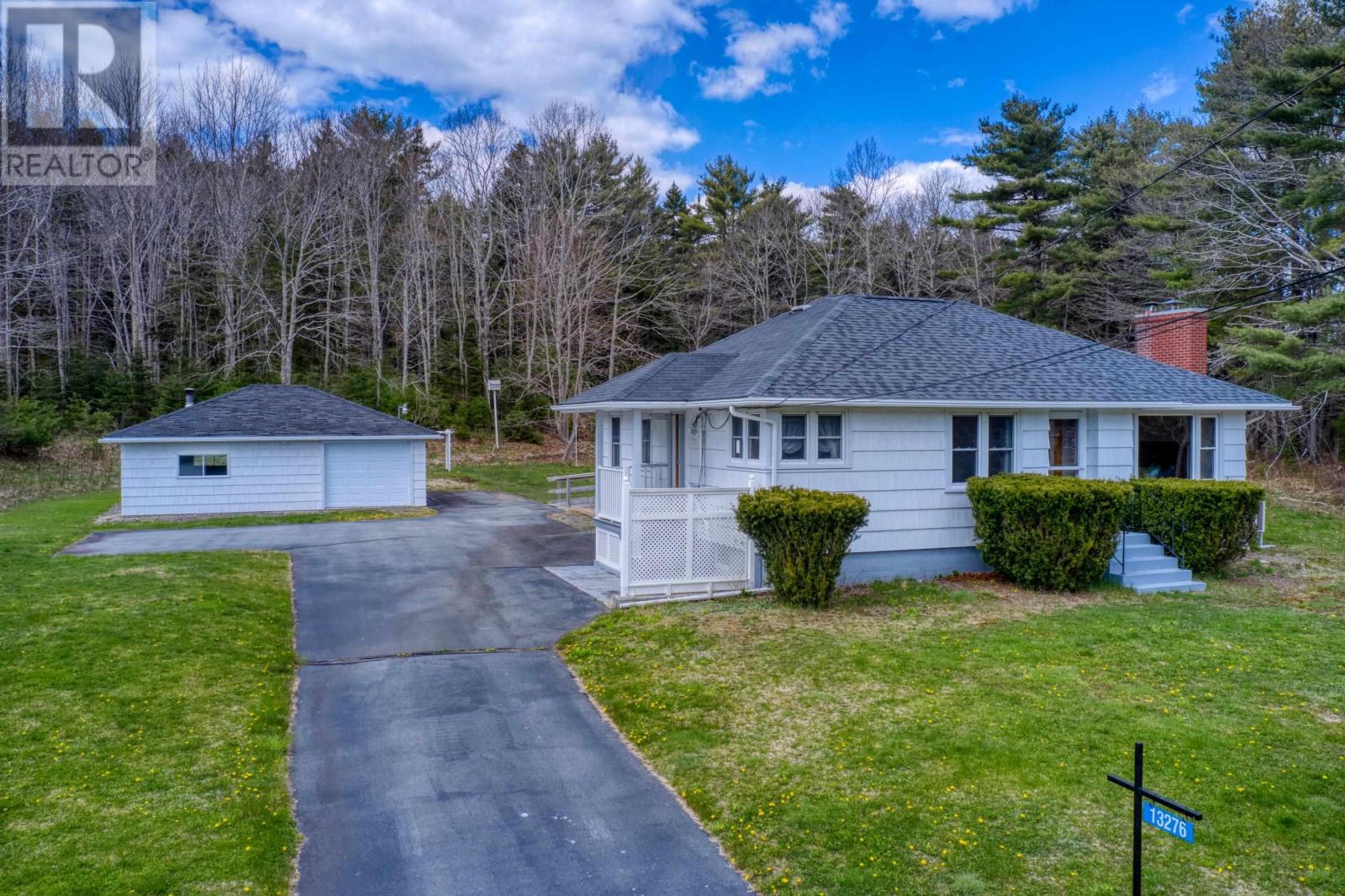 For sale 13276 Highway 3 Highway, Upper Lahave, Nova Scotia B4V7C5