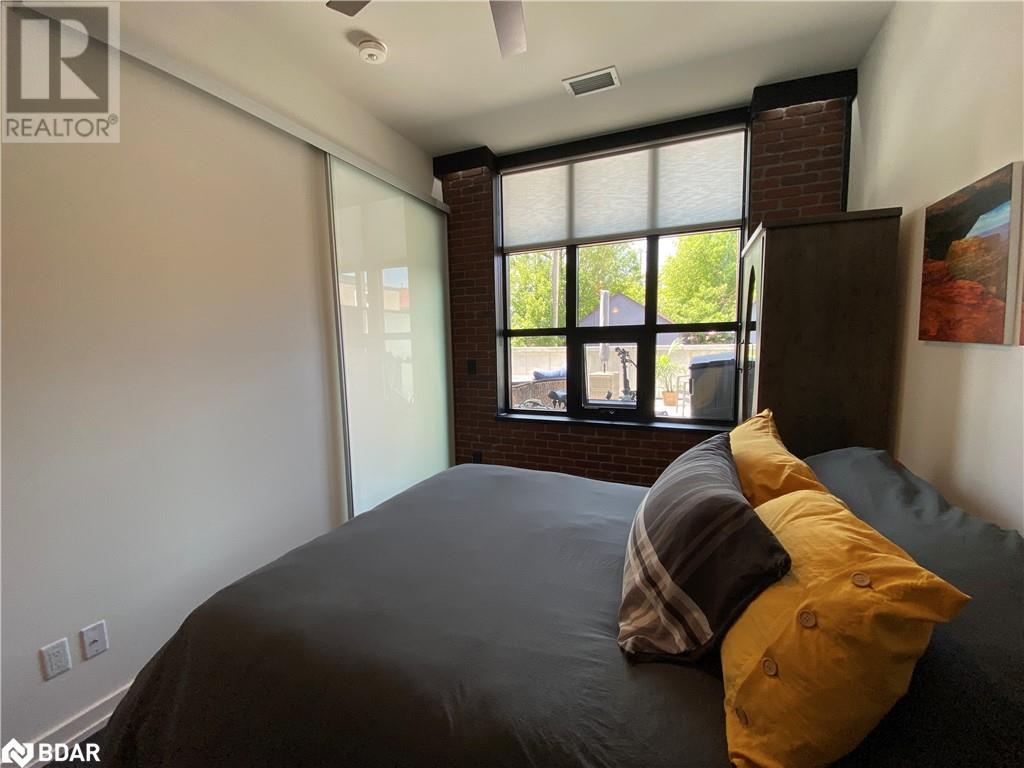 For sale 21 MATCHEDASH Street S Unit 208, Orillia, Ontario L3V4W4