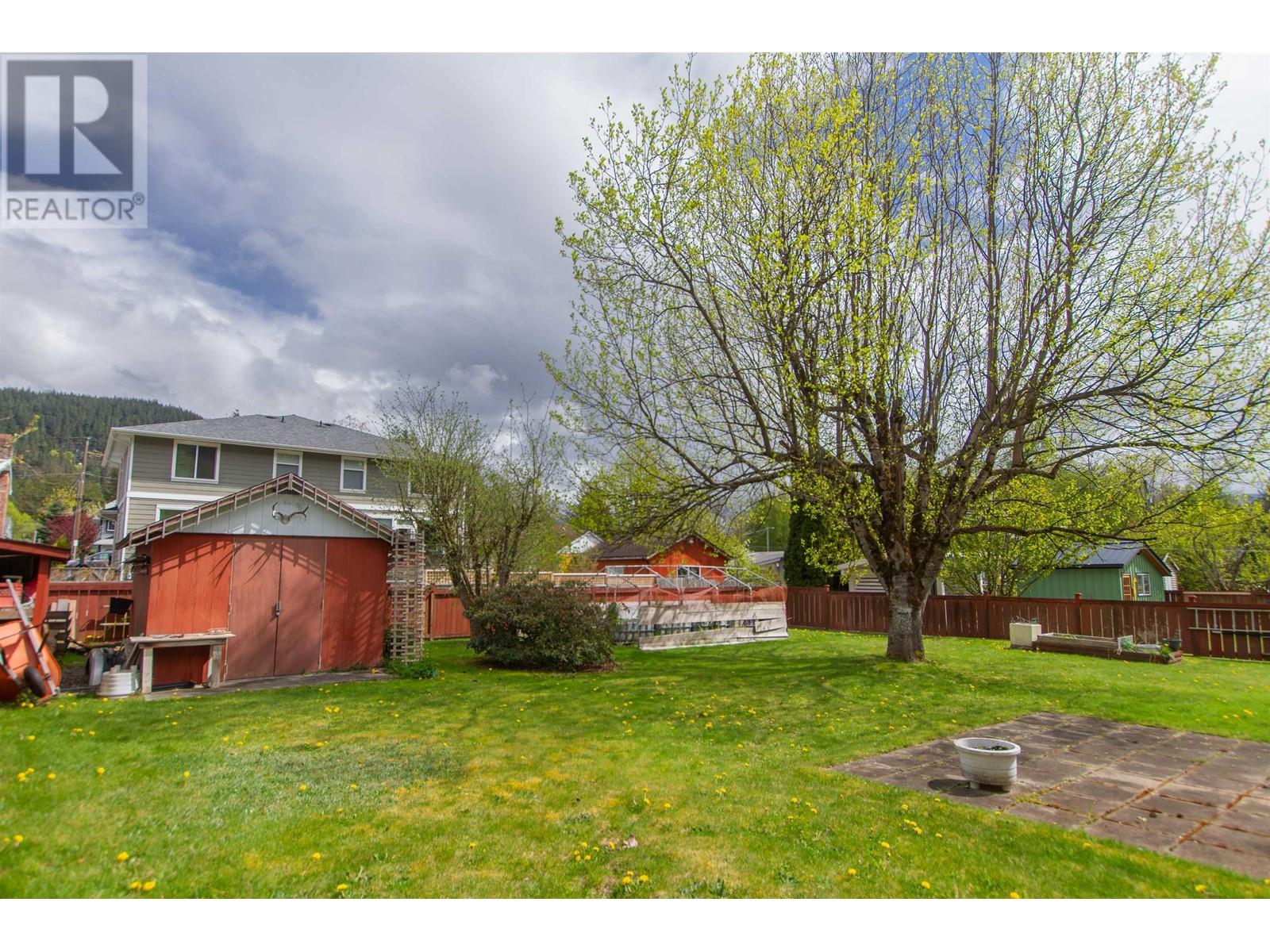 For sale 41842 BIRKEN ROAD, Squamish, British Columbia V0N1H0