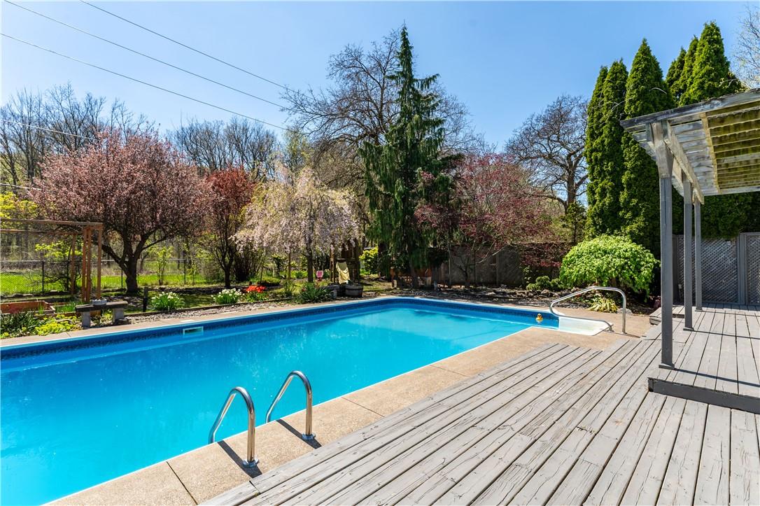 For sale 273 Riverview Boulevard, St. Catharines, Ontario L2T3N3