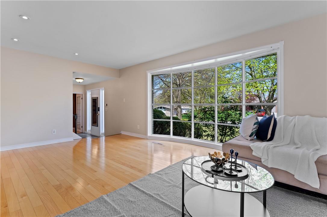 For sale 273 Riverview Boulevard, St. Catharines, Ontario L2T3N3