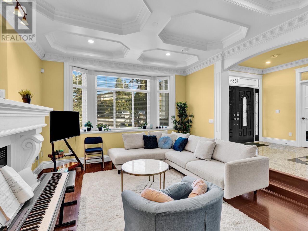 For sale 7865 ELWELL STREET, Burnaby, British Columbia V5E1M1