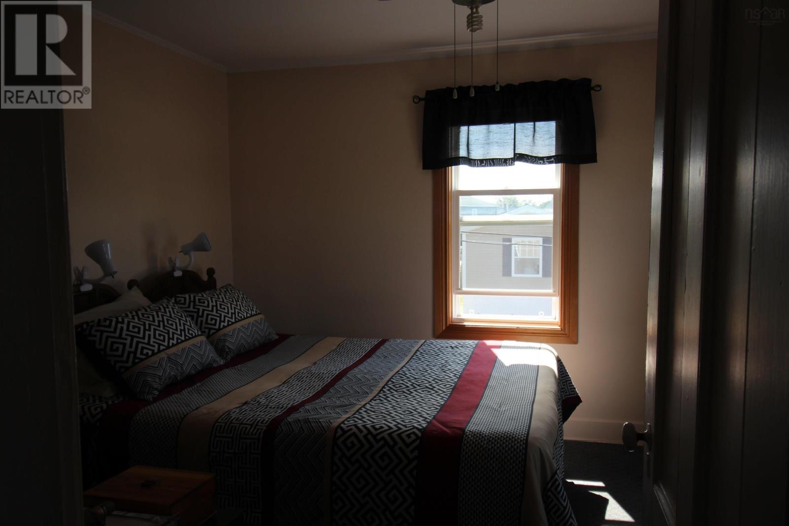 For sale 66 King Street, Canso, Nova Scotia B0H1H0 202403450