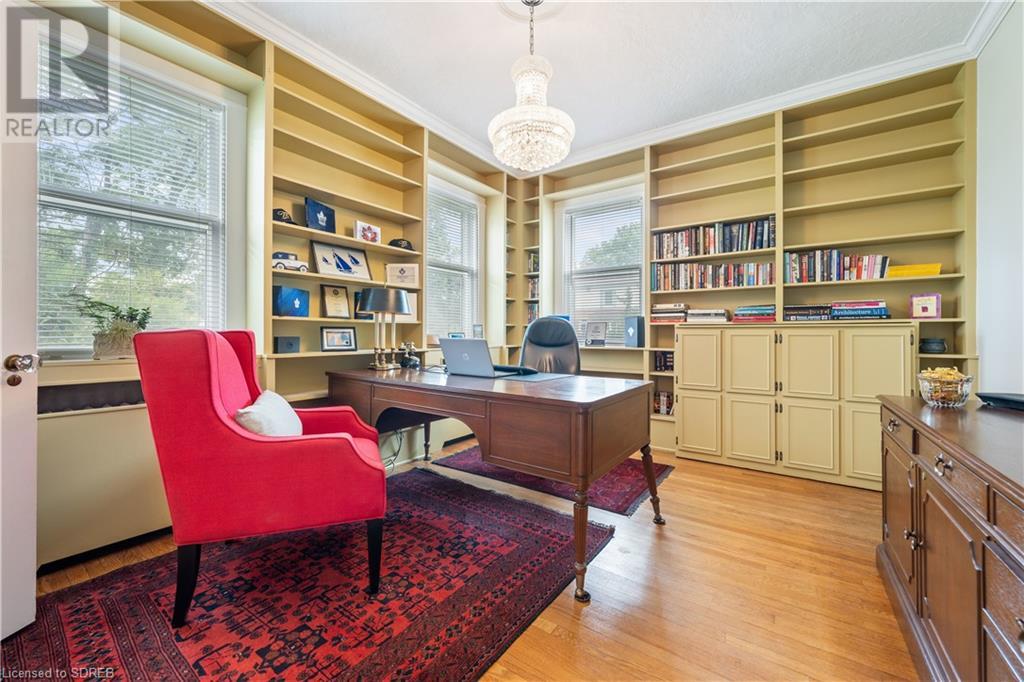 For sale 449 NORFOLK Street S, Simcoe, Ontario N3Y2W8 40579325