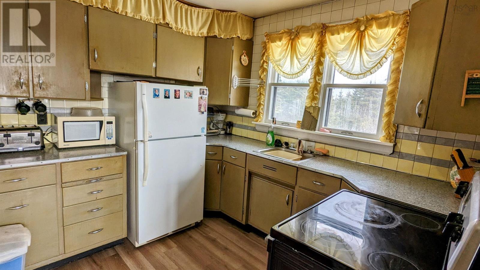 For sale 575 Whitehead Road, Larry's River, Nova Scotia B0H1T0 202400684 REALTOR.ca