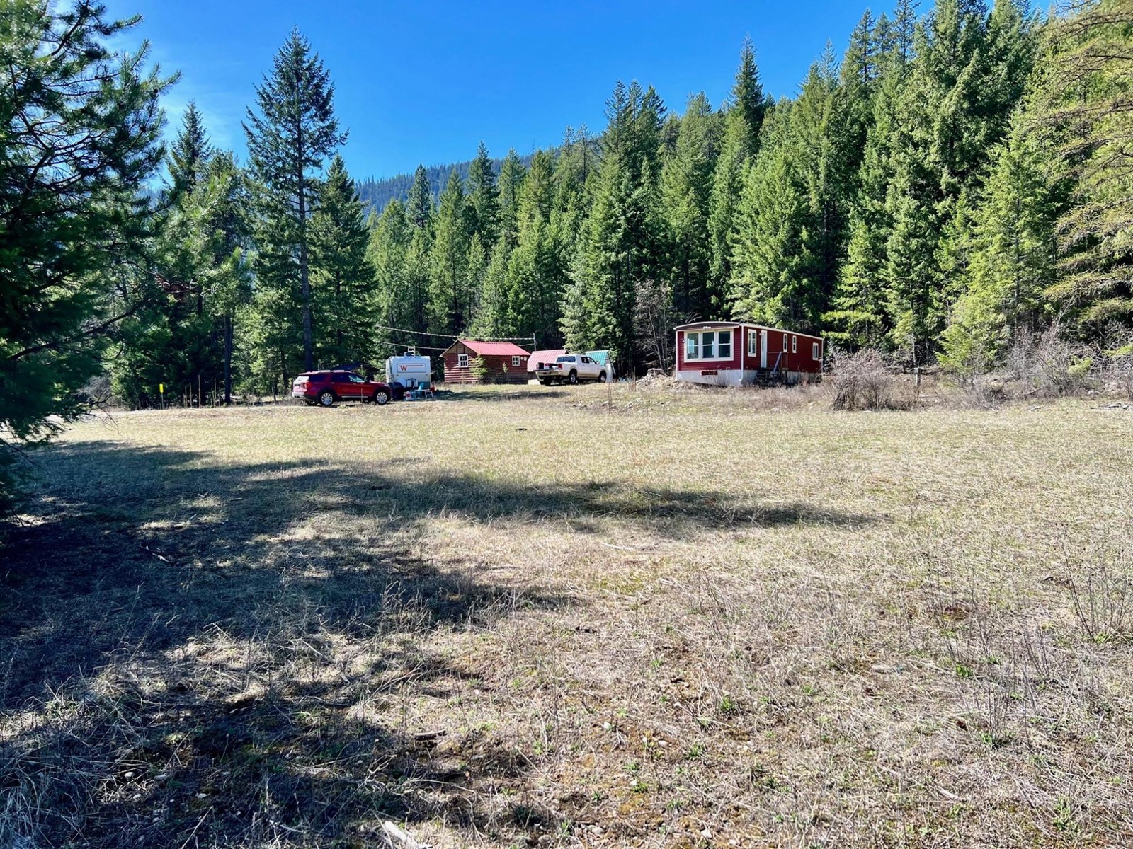 For sale 6914 HIGHWAY 95, Kingsgate, British Columbia V0B1V1 2476192