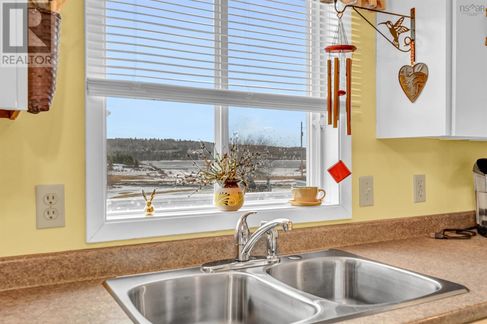 For sale 6000 Highway 7, Head Of Chezzetcook, Nova Scotia B0J2L0 202404005 REALTOR.ca