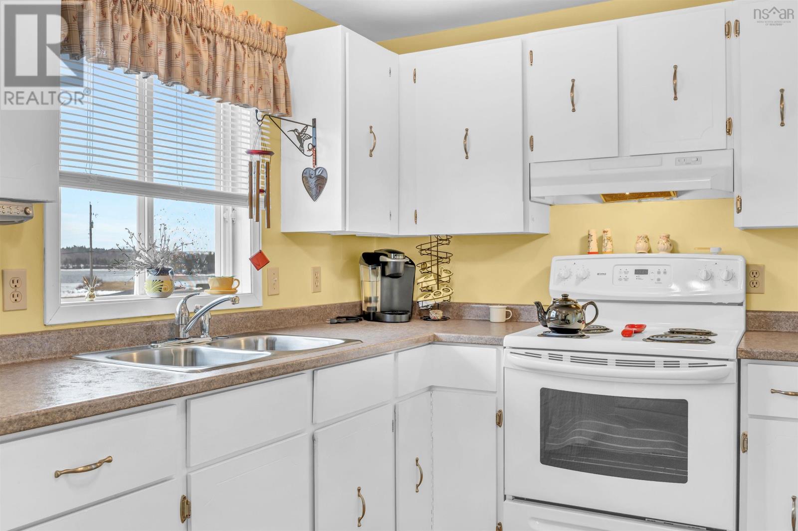 For sale 6000 Highway 7, Head Of Chezzetcook, Nova Scotia B0J2L0 202404005 REALTOR.ca