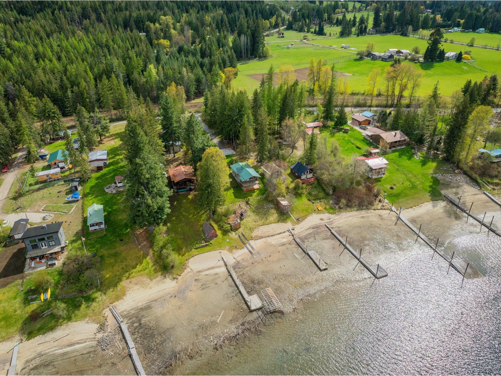 For sale 7597 ROSS ROAD, Harrop, British Columbia V1L6R5 2476654 REALTOR.ca