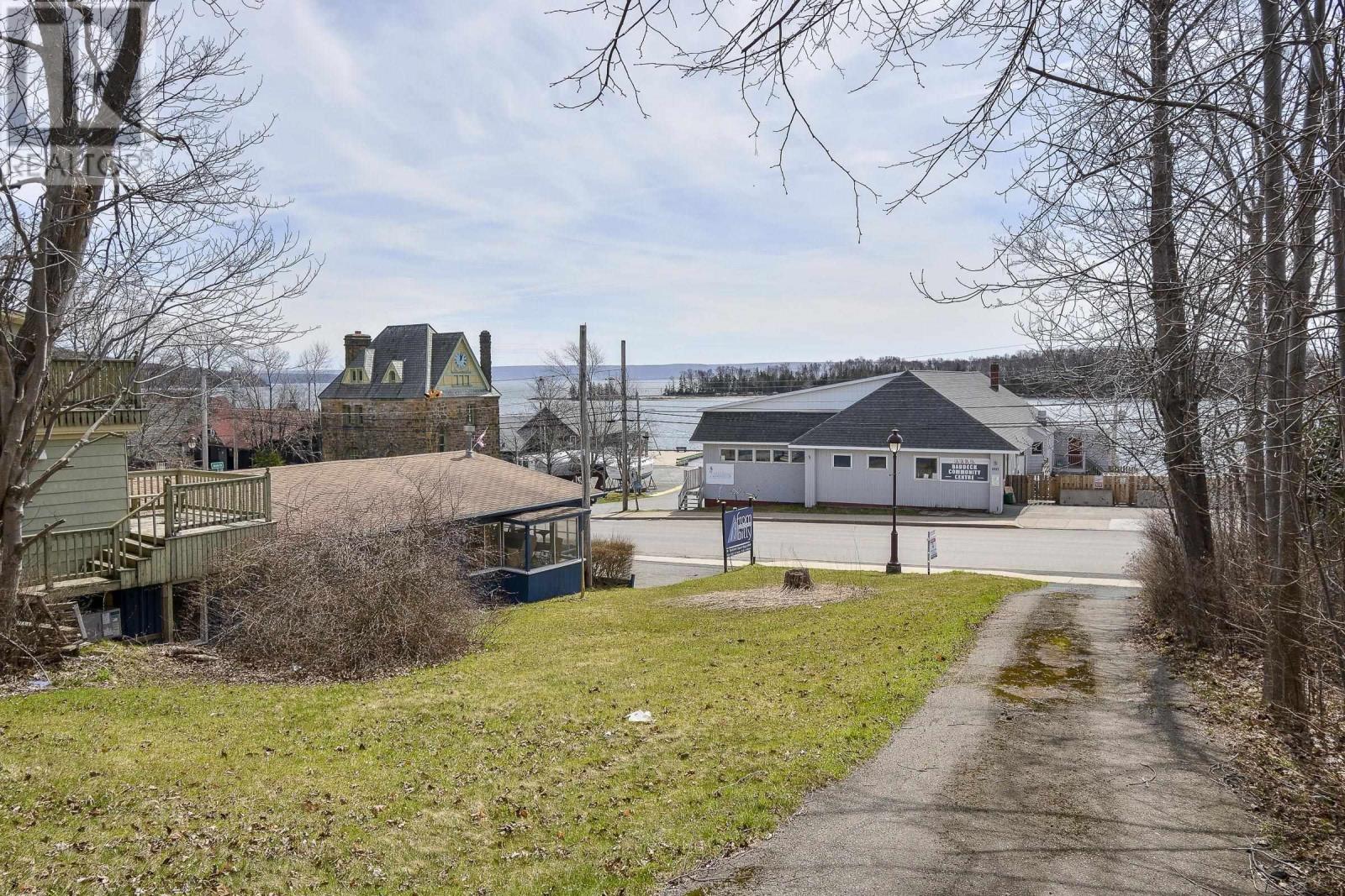 For sale 523 Chebucto Street, Baddeck, Nova Scotia B0E1B0 202409312
