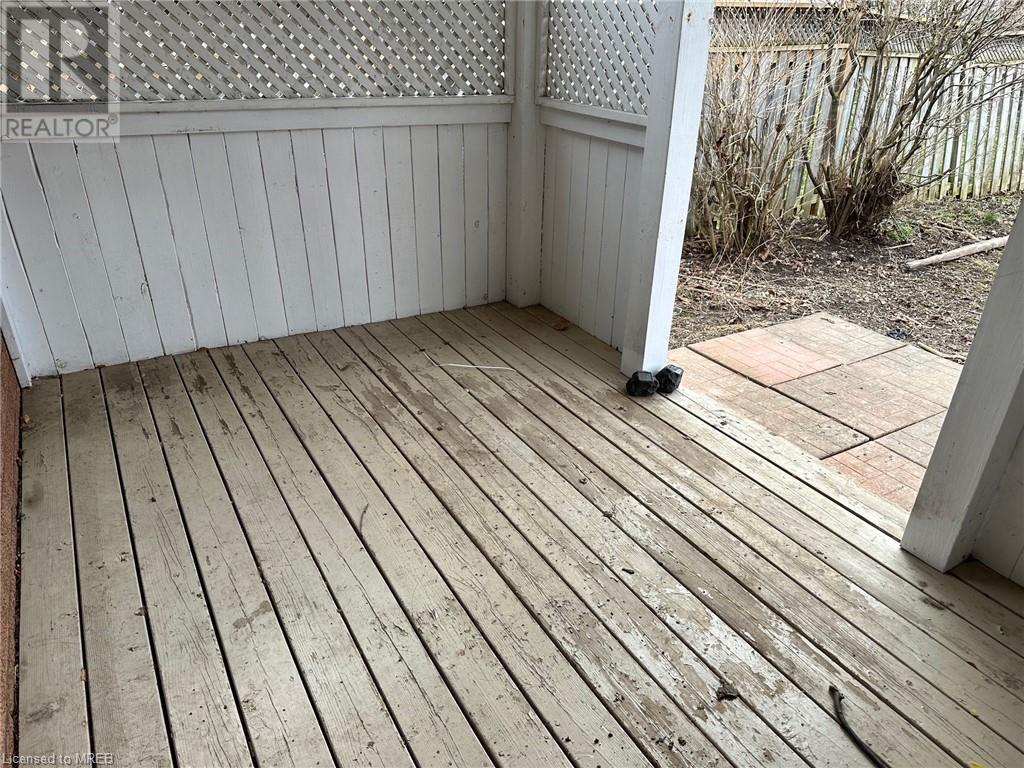 For rent 76 KORTRIGHT Road E, Guelph, Ontario N1G4N8 40563792