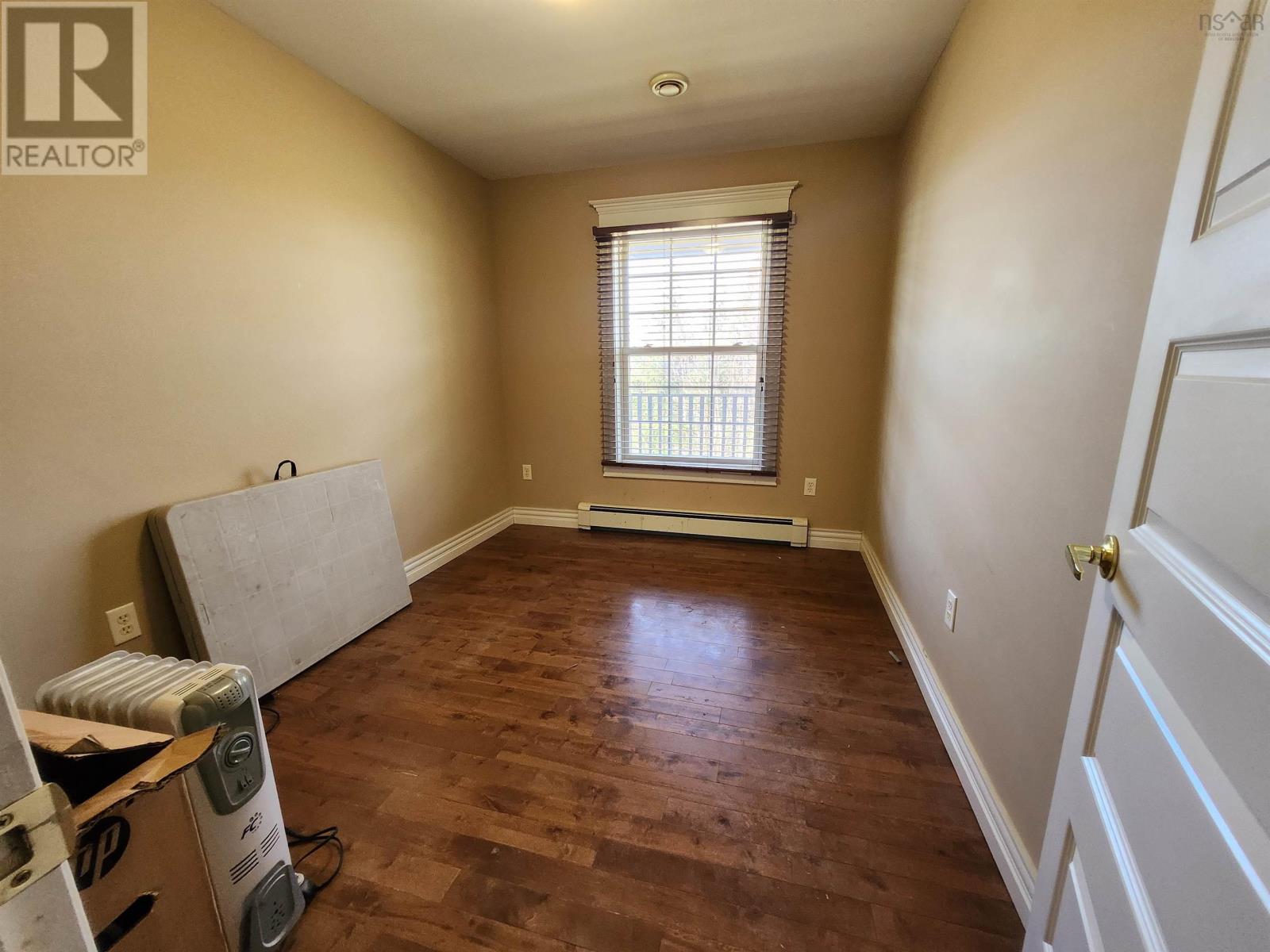 386 Joan Drive, Beaver Bank, Nova Scotia B4E3J4 REALTOR.ca