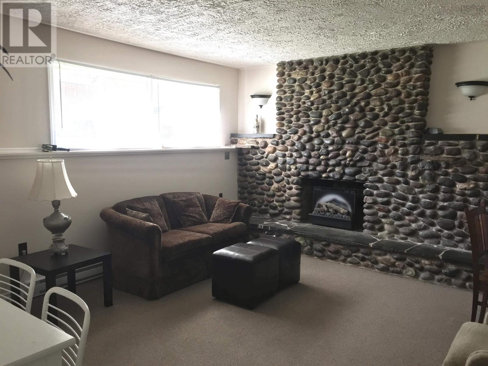 For sale 180 Hawthorne Street, Antigonsih Town, Antigonish, Nova