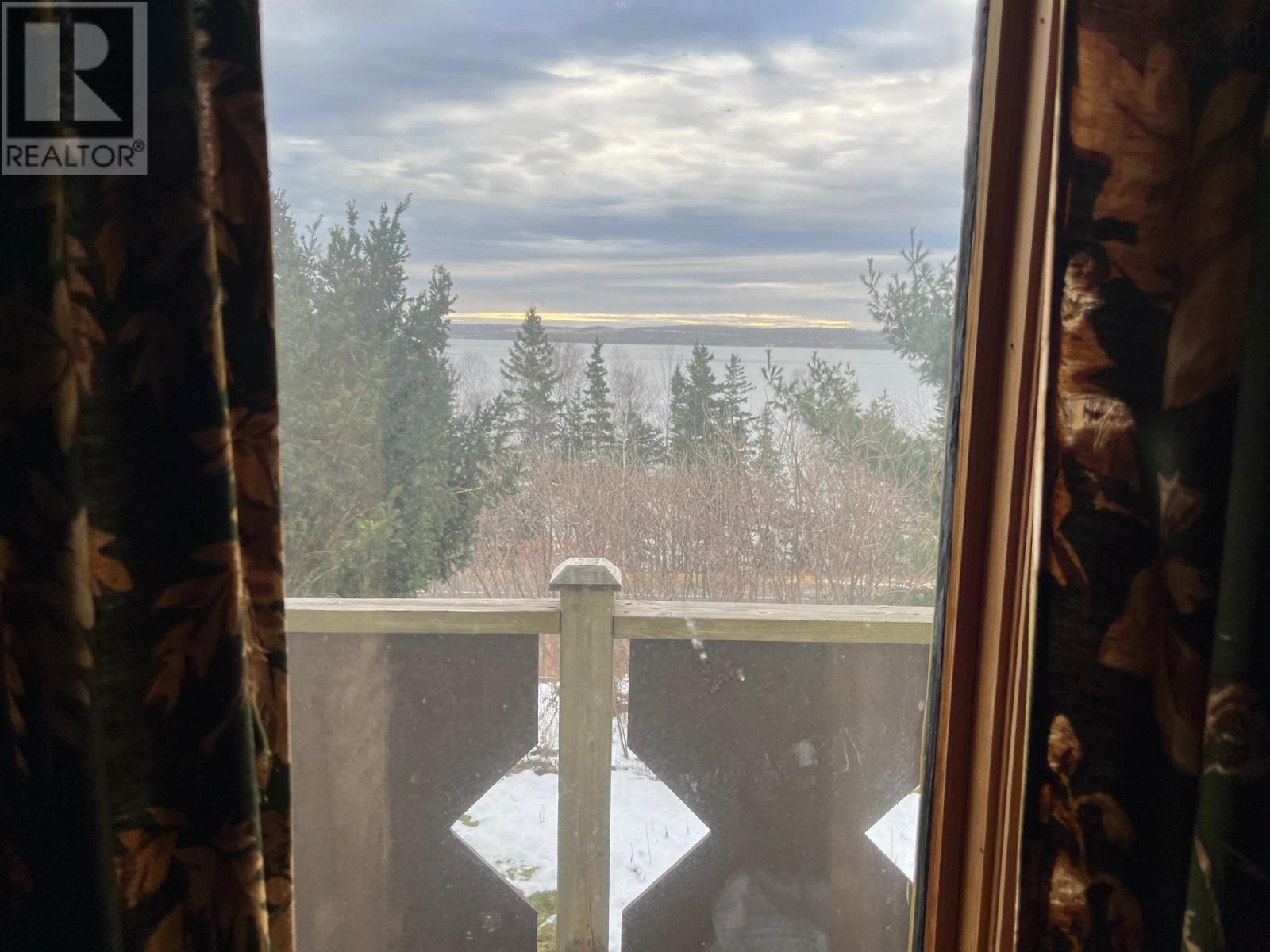 For sale 10701 Highway 105, Aberdeen, Nova Scotia B0E3M0 202400061