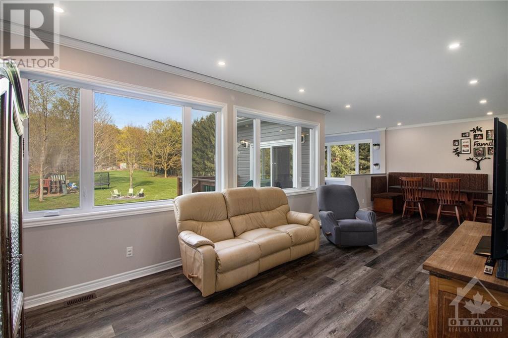 For sale 1351 COUNTY RD 7 ROAD, Morewood, Ontario K0A2R0 1390126