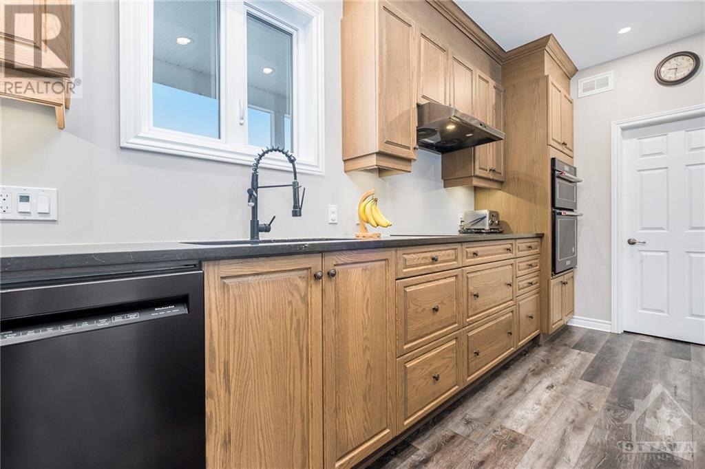 For sale 1351 COUNTY RD 7 ROAD, Morewood, Ontario K0A2R0 1390126