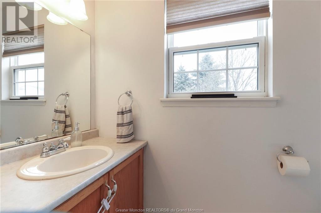 For sale 47 Rennick, Moncton, New Brunswick E1G7Y6 M159137 REALTOR.ca