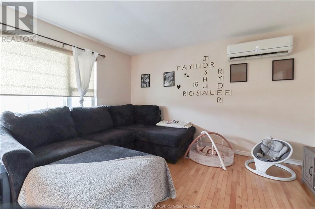 For sale 47 Rennick, Moncton, New Brunswick E1G7Y6 M159137 REALTOR.ca