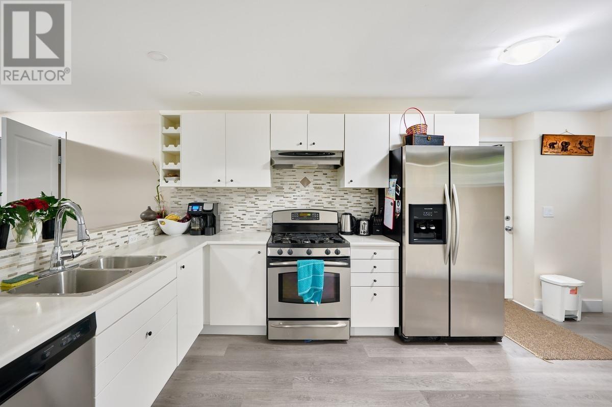 For sale 23447 DOGWOOD AVENUE, Maple Ridge, British Columbia V2X4S4