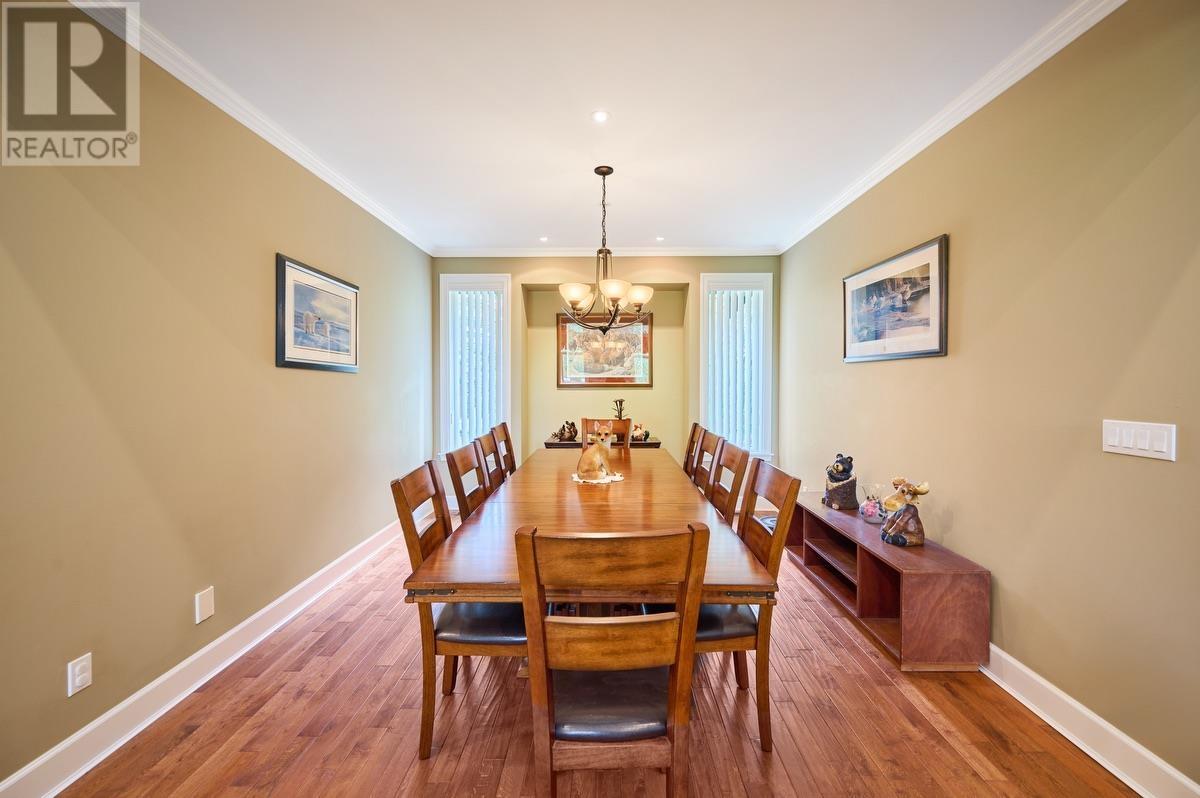 For sale 23447 DOGWOOD AVENUE, Maple Ridge, British Columbia V2X4S4