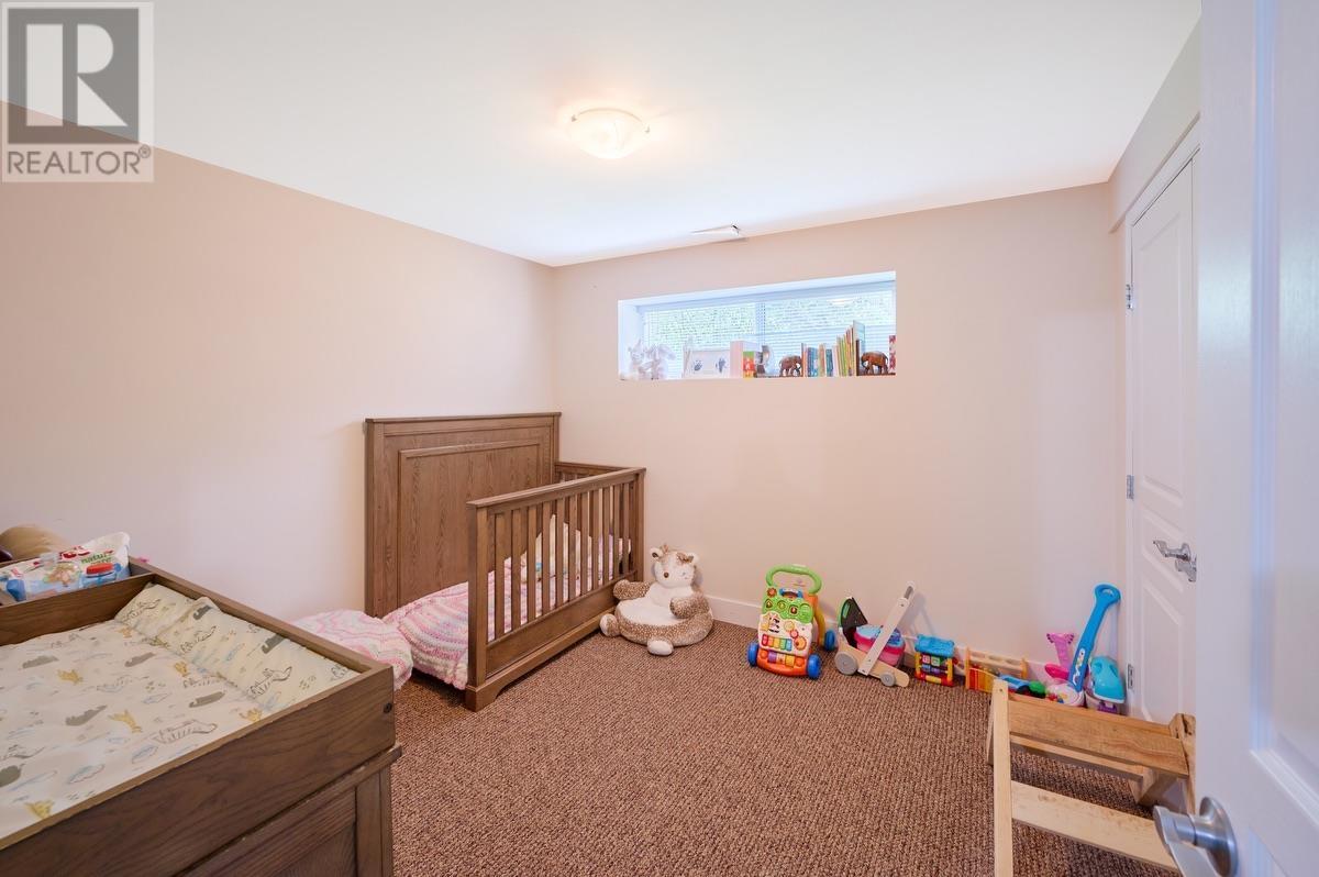 For sale 23447 DOGWOOD AVENUE, Maple Ridge, British Columbia V2X4S4