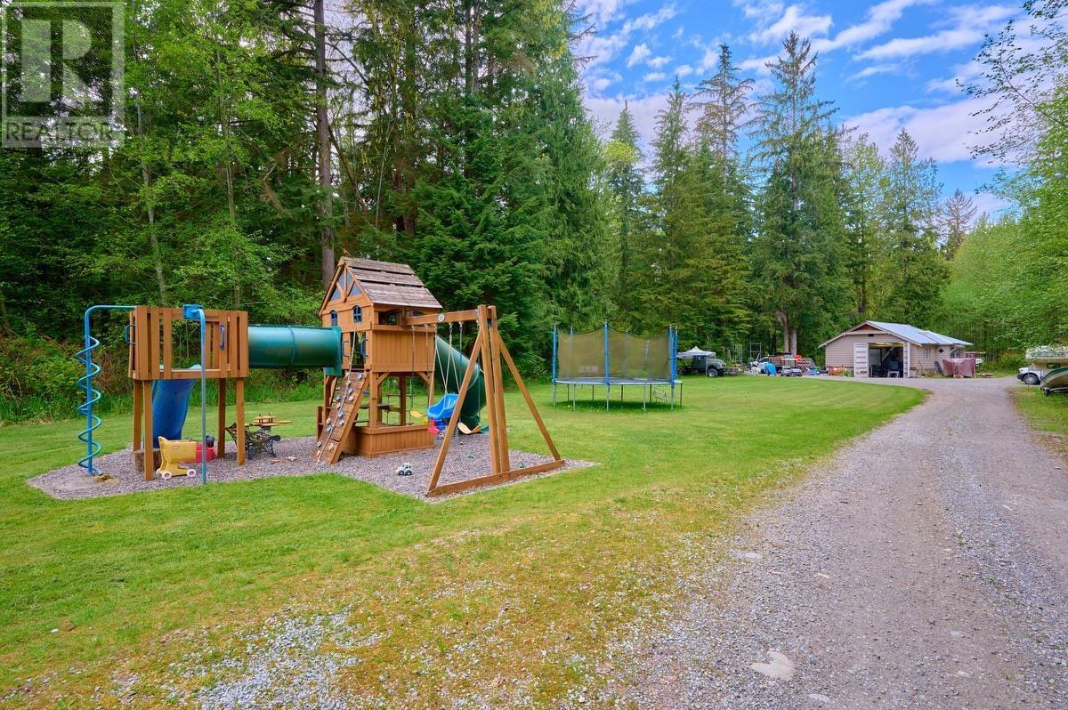 For sale 23447 DOGWOOD AVENUE, Maple Ridge, British Columbia V2X4S4