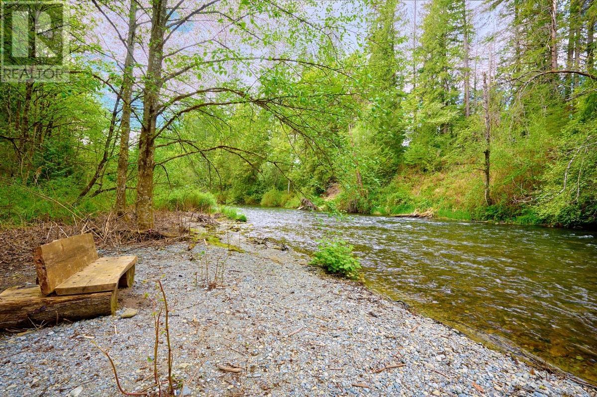 For sale 23447 DOGWOOD AVENUE, Maple Ridge, British Columbia V2X4S4