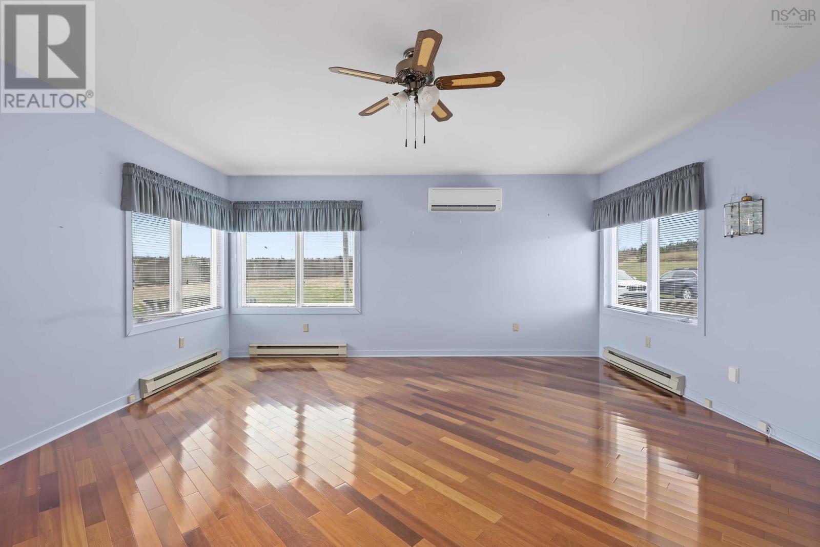 For sale 5804 Highway 215, Kempt Shore, Nova Scotia B0N2A0 202409382