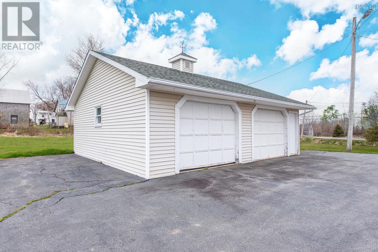 For sale 5804 Highway 215, Kempt Shore, Nova Scotia B0N2A0 202409382