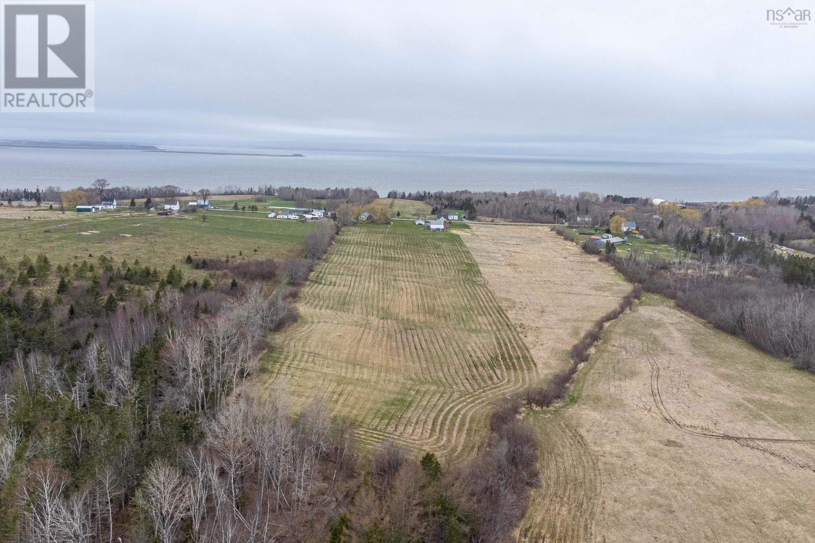 For sale 5804 Highway 215, Kempt Shore, Nova Scotia B0N2A0 202409382