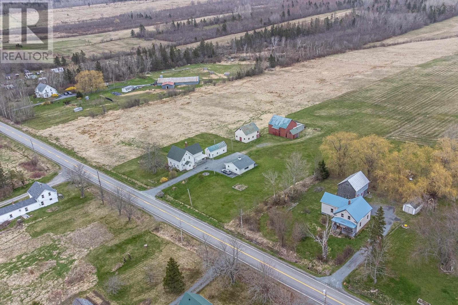 For sale 5804 Highway 215, Kempt Shore, Nova Scotia B0N2A0 202409382