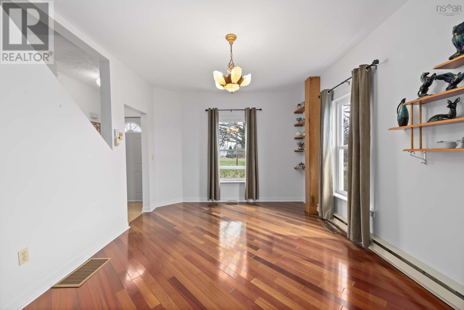 For sale 5804 Highway 215, Kempt Shore, Nova Scotia B0N2A0 202409382