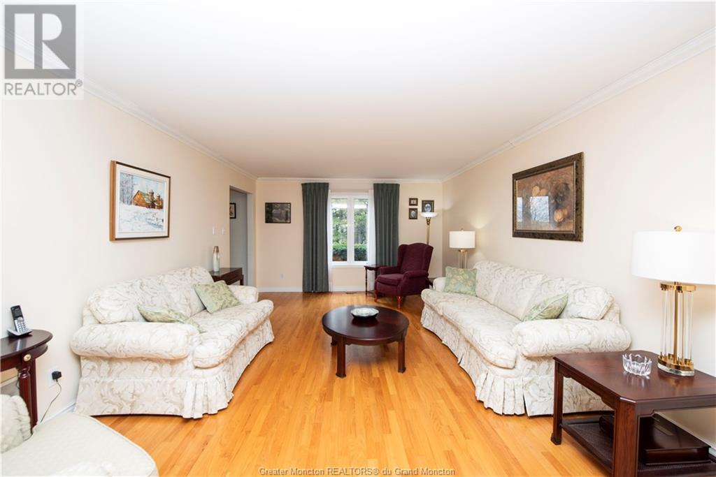 For sale 20 Spruce Grove BLVD, Moncton, New Brunswick E1A6Y8 M158827