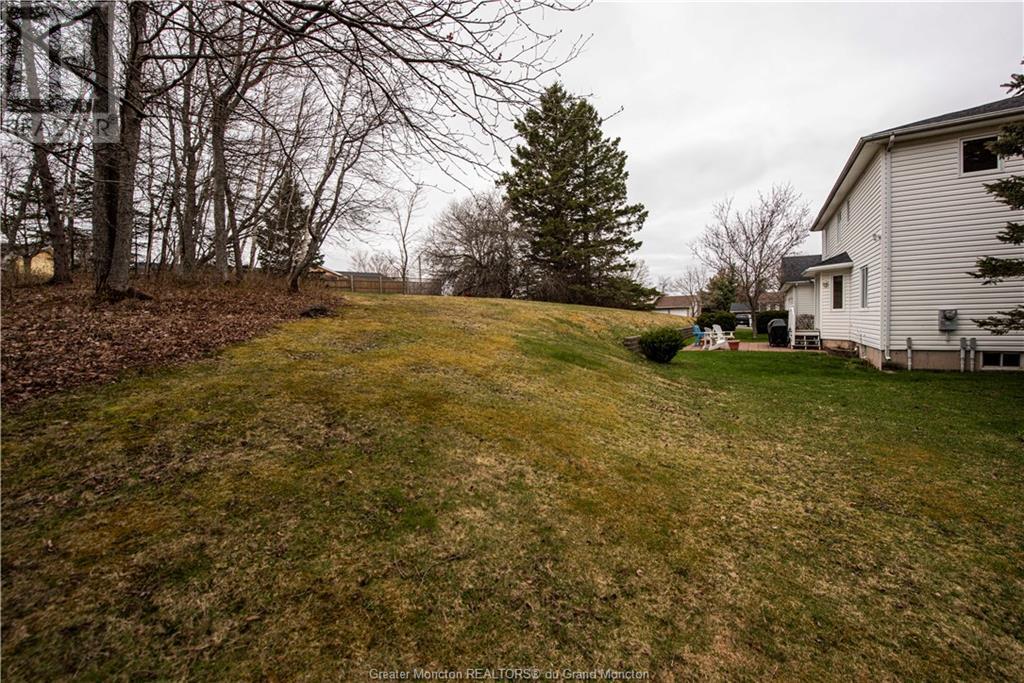 For sale 20 Spruce Grove BLVD, Moncton, New Brunswick E1A6Y8 M158827