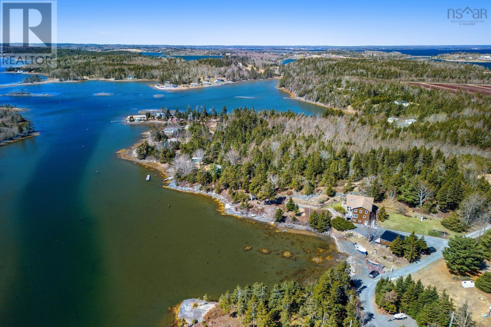 For sale 40 whynacht cove Road, Heckmans Island, Nova Scotia B0J2C0