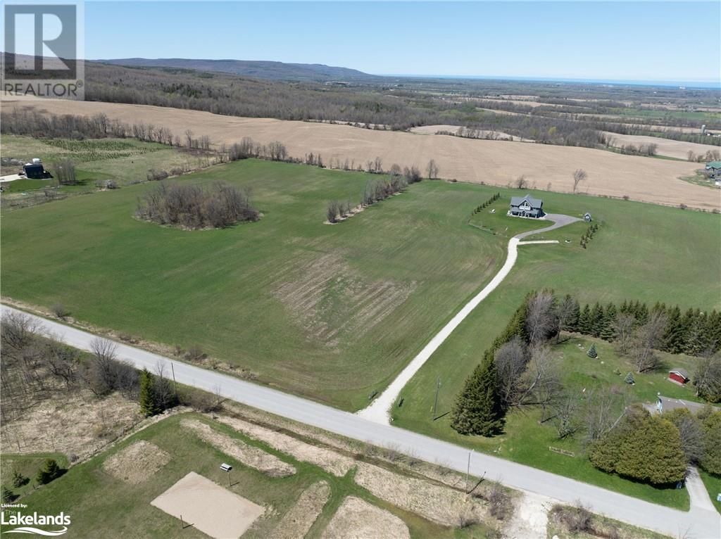 For sale 22 SYDENHAM Trail W, Duntroon, Ontario L0M1H0 40583345