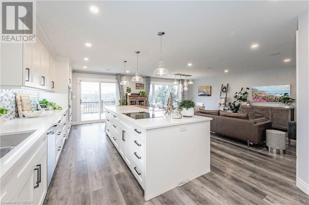 For sale 7706 SPEEDVALE Avenue E, Guelph/Eramosa, Ontario N1H6J1