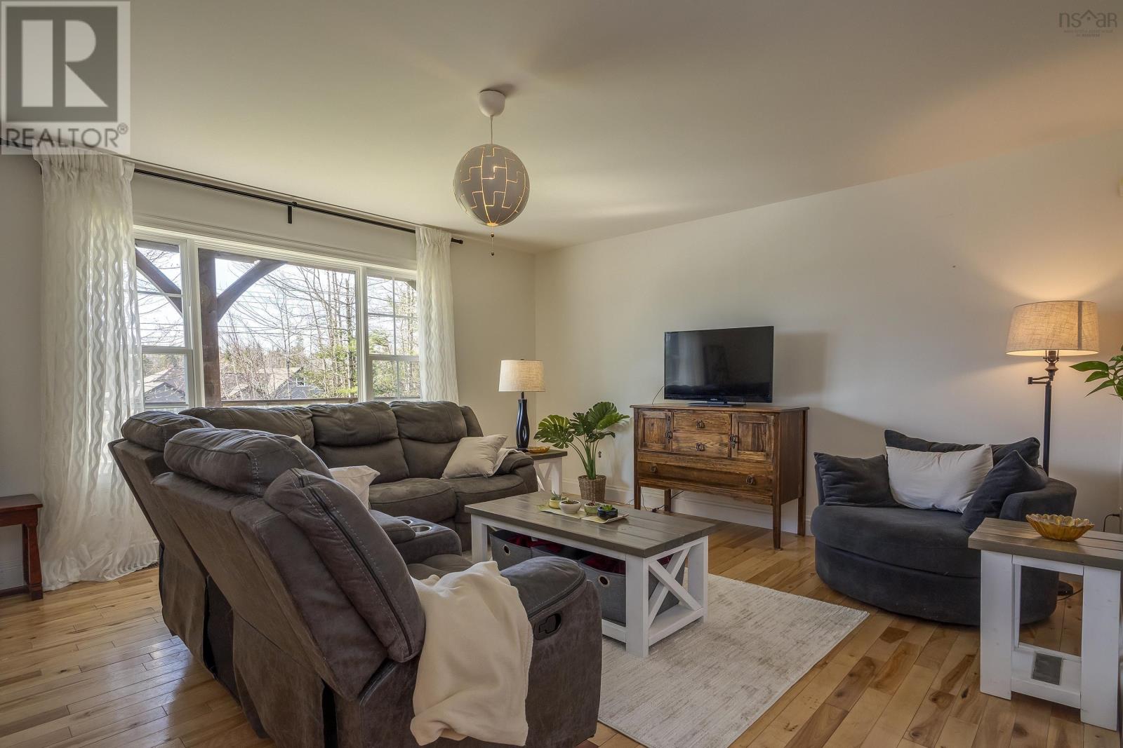 For sale 61 Ridge Wood Court, Belnan, Nova Scotia B2S0A7 202408380