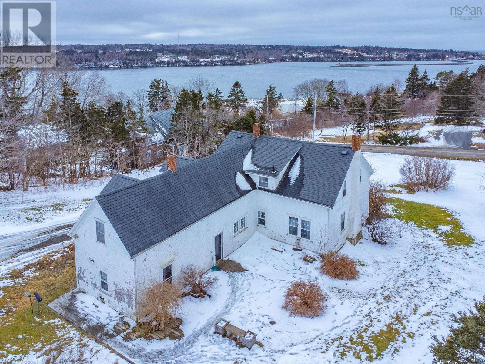 For sale 294 Fort Point Road, Weymouth North, Nova Scotia B0W3T0