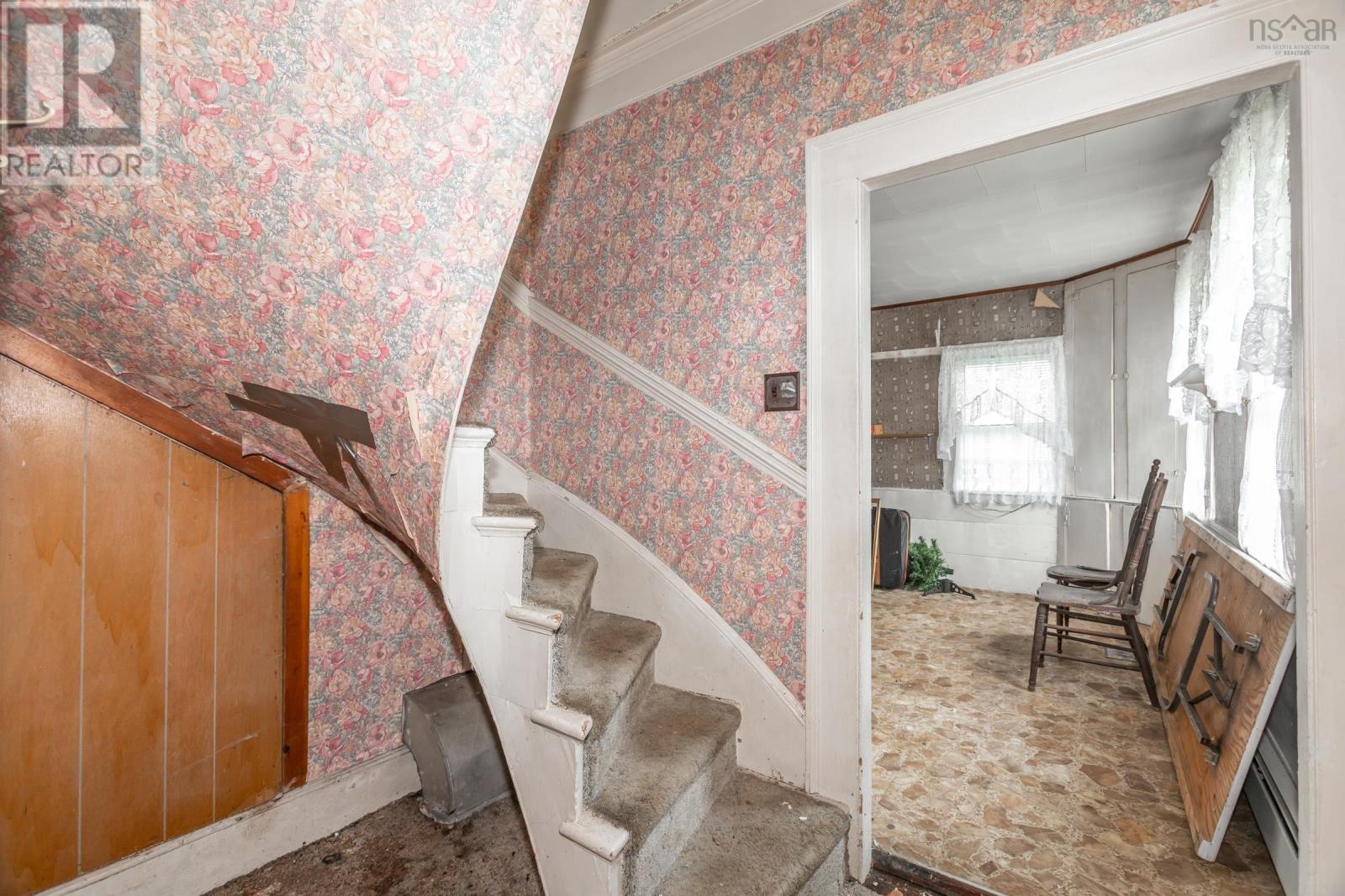 For sale 9427 Highway 8, Lequille, Nova Scotia B0S1A0 202409665 REALTOR.ca