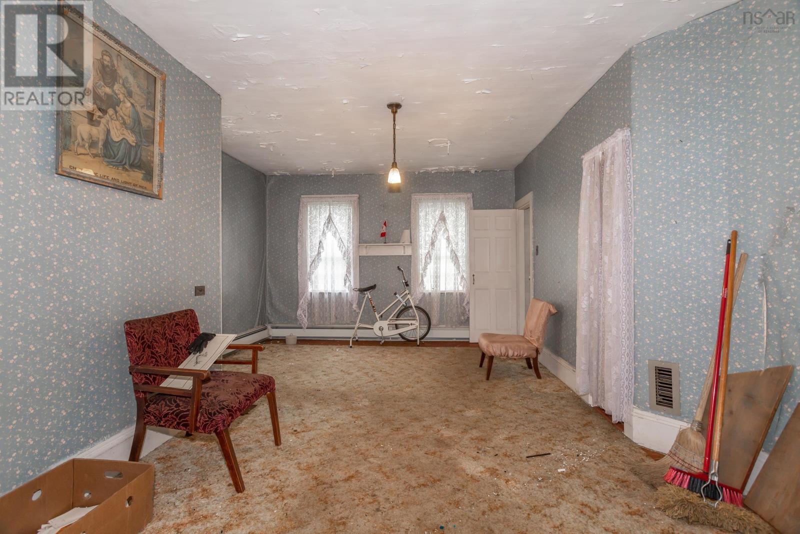 For sale 9427 Highway 8, Lequille, Nova Scotia B0S1A0 202409665